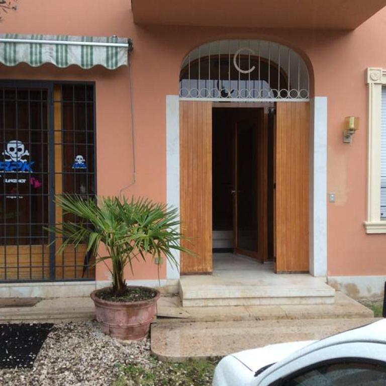 Casa Claudia Apartment อัสเซนซา ดิ เบรนโซเน ห้อง รูปภาพ